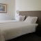 Foto: Hotel Girassol - Suite Hotel 11/57