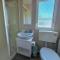 Great 6 Berth Caravan With Decking At Manor Park In Hunstanton Ref 23017B - 亨斯坦顿