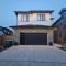 New Modern Suite in Calgary NW - Calgary