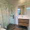 CozyNest3 -Private entrance, bath and kitchen - Auckland