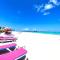 Madonna1 pool beach los corales Arenas de Bavaro
