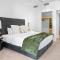 Queens Wharf - Brisbane CBD Luxury with pool and gym