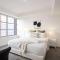 Cozy 2BR Apartment Steps from Darling Harbour