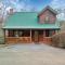 ERN832 - Lakeside Hideaway - Great Location! Close To All The Action! cabin - بيدجن فورج