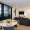 Abbotsford Abode With Pool Parking & Gym - Melbourne