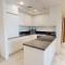 Primestay - Inviting 2BR in Amna Tower - Dubaj