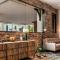 St Charles Coach House, Ascend Hotel Collection