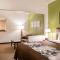 Sleep Inn & Suites