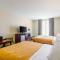 Quality Inn & Suites Near Tanger Outlet Mall