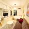 SUNRISE HOMES - Charming Studio near JBR Beach - Dubaj