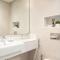 Silkhaus Canalside 2BR with Maid room in Canal Front Residence - Dubaj