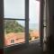 T2 appartment with sea view and swimmimg pool. - Cerbère