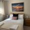 The Canal House Summer Getaway City Centre Cardiff Bay with Parking - 卡迪夫
