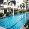 SPRING RESIDENCES - 2BR Condo near Airport with balcony and pool views - 马尼拉