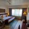 Harrisons Hotel