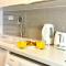 Walnut Flats-F5, Stylish 1-Bedroom - Parking, Netflix, WIFI - Close to Oxford, Bicester & Blenheim Palace