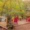 Wonderful Wagon Rental with Fire Pit Surrounded by Nature in Tennessee - Benton