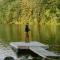 Quiet and Intimate Pet Friendly Cottage Perfectly set on the Shores of Cobbossee Lake for Fishing in Winthrop, Maine - Winthrop