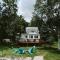 Quiet and Intimate Pet Friendly Cottage Perfectly set on the Shores of Cobbossee Lake for Fishing in Winthrop, Maine - Winthrop