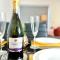Hazel 1-Bedroom Cousy flat, Parking, WIFI, Prime location, Close to Blenheim Palace & Oxford