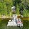 Charming, Pet Friendly Lakefront Cabin in Belgrade, Maine, Perfect for a Weekend Getaway with Friends - Belgrade