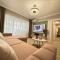 83 Vlaicu Luxury Aparthotel with Parking - Iaşi