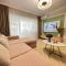 83 Vlaicu Luxury Aparthotel with Parking - Iaşi