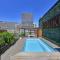KIRA - 1BR Urban Oasis with Views & Rooftop Pool - كيب تاون