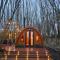 The Woodland Cabin with Private Hot Tub Spa - Dinton