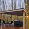 The Woodland Cabin with Private Hot Tub Spa - Dinton