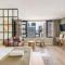 Stylish apartment with rooftop pool at 16onBree 2006 - Cape Town