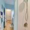 Walk to Bay Home with Fenced Yard in Colonial Beach - 科洛尼尔比奇