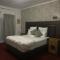 Dwengu Guest house