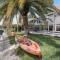 A Splash of Paradise I Waterfront 3 Bed Home on Marco Island - Марко-Айленд
