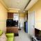 Apt Green Pramuka Tower O With Pool, Wi-Fi & Netflix - Jakarta