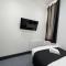 OYO Firs Lodge London Heathrow - Hounslow