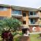 Oceancrest 2