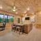 Honeybear Hideaways - Unique & Serene Cabin with Indoor Pool, Hot Tub and Mountain Views - بيدجن فورج