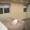 Spacious Large House - Very close to M1 - Walking distance to L&D Hospital - Contractor Friendly - Large groups - 卢顿