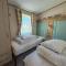 Amazing Caravan With Decking At Manor Park In Hunstanton Ref 23010Ha - Ганстантон