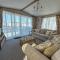 Amazing Caravan With Decking At Manor Park In Hunstanton Ref 23010Ha - Ганстантон