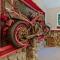 Castle Inspired Home With Amazing Vineyard Views - Hot Tub - Pool Table - Sebastopol