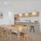 Bateau Bay Retreat