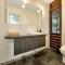 Wongalinga Beachfront Apt 6