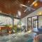 Wongalinga Beachfront Apt 8