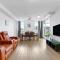 Axis One - Cairns City Base with Rooftop Pool & Spa - Cairns