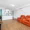 Axis One - Cairns City Base with Rooftop Pool & Spa - Cairns