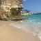 Tranquil Oceanside: Pools & Direct Beach Access - Cupecoy