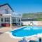 Luxury Villa Horizon