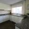 Chalet con piscina y barbacoa
